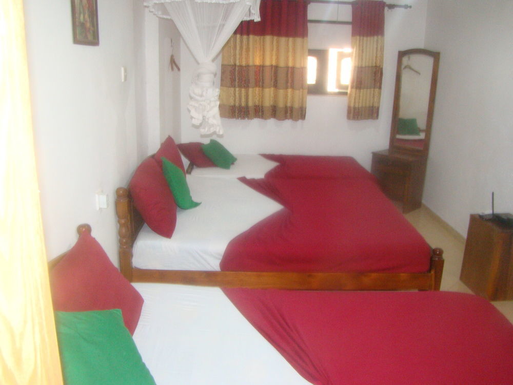 Pinidiya Resort อนุราธปุระ ภายนอก รูปภาพ