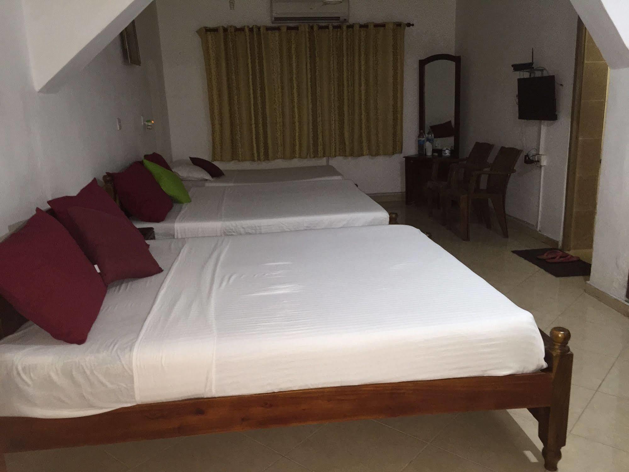 Pinidiya Resort อนุราธปุระ ภายนอก รูปภาพ